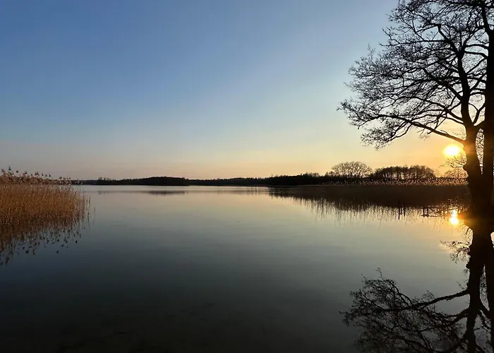 בית הארחה Kaczor Nad Jeziorem 4*
