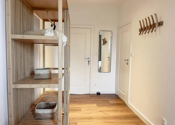 Kaczor Nad Jeziorem בית הארחה Mecidol